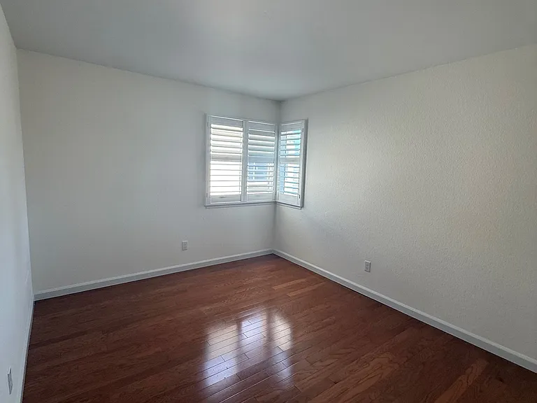 103 Bay Park Ter — Photo 18