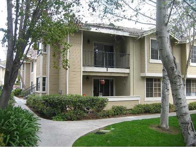 2nd floor balcony