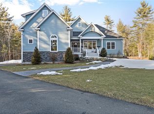 6 Kylie Cir, Smithfield, RI 02917