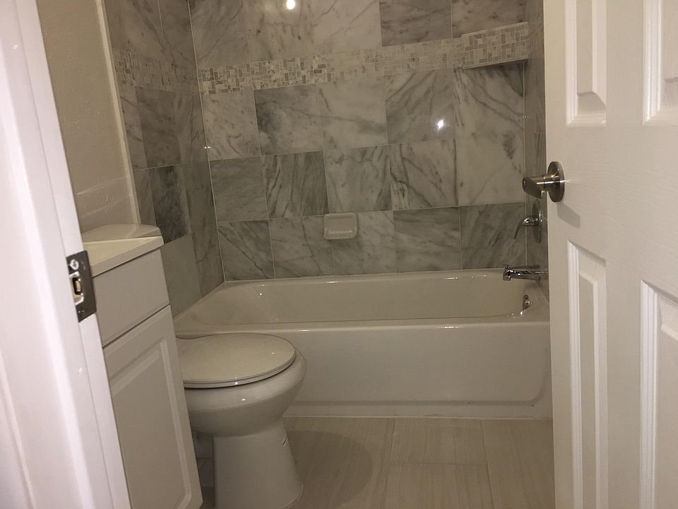 2nd image of 5550 N Braeswood Blvd APT 48