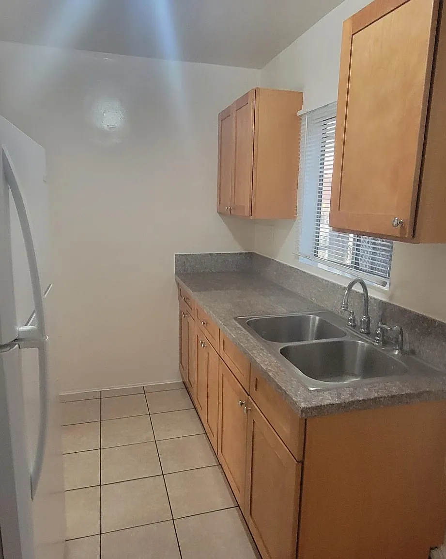 1 bed, 585 sqft, $1,750 — Photo 2