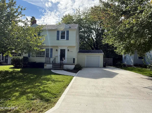 747 Inwood Pl, Maumee, OH 43537