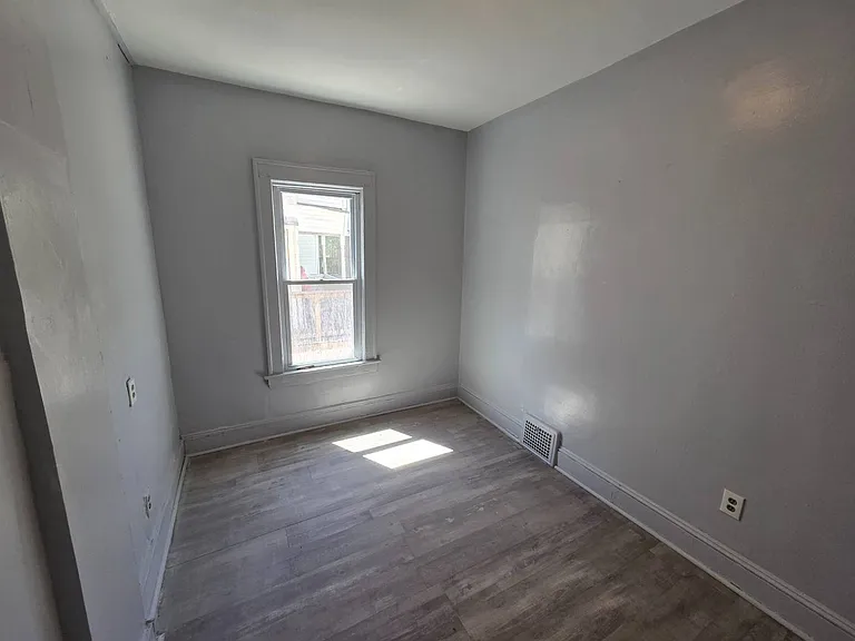 4008 Ardmore Ave — Photo 15