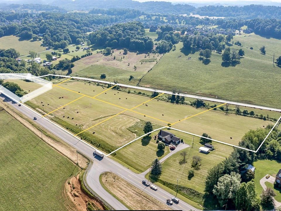 1st image of 4 Boones Creek Rd