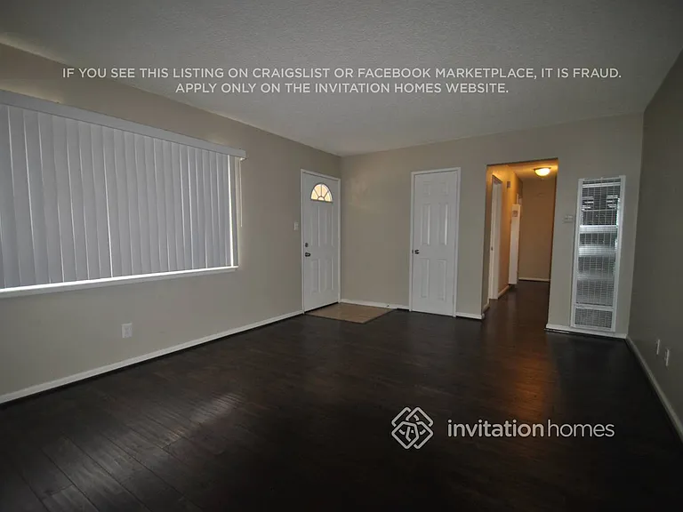 14655 Rath St — Photo 2
