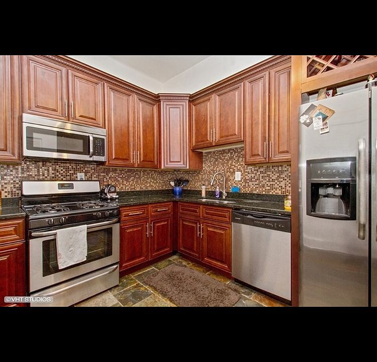 1st image of 839 E Drexel Sq #3 Flat