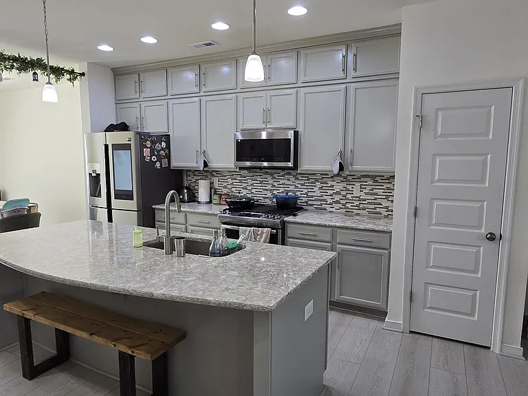 4006 Rivermere Ln — Photo 9