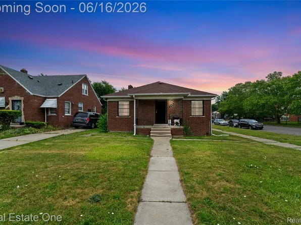 5200 Chalmers St, Detroit, MI 48213