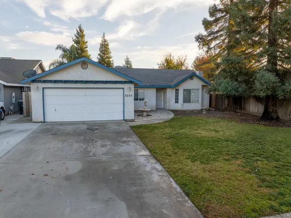 3225 W Packwood Court, Visalia, CA 93277