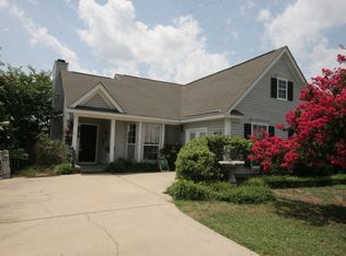 412 Hayfield Ln, Lexington, SC 29072