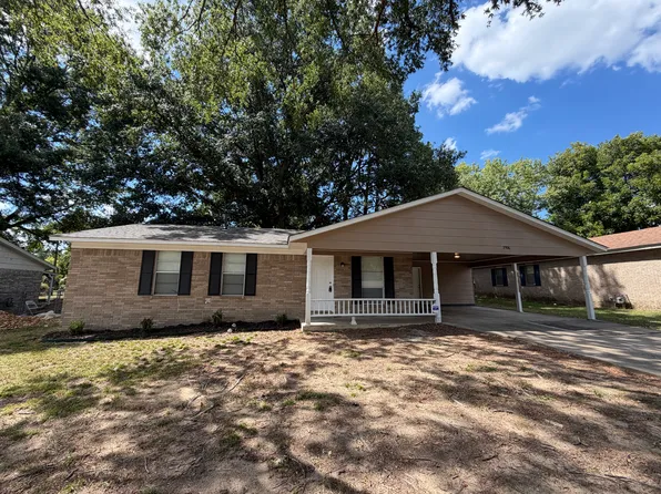 2906 Pamela, Benton, AR 72015