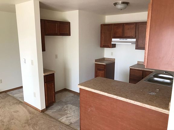 2nd image of 2826 & 2858 Holiday Dr #Lane;-2931