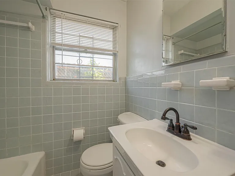 3426 Bradford St — Photo 35