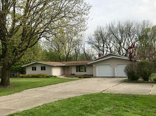 214 Backbone Rd W, Princeton, IL 61356