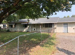 3704 Fondulac St, Muskogee, OK 74401