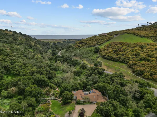 10697 Calle Quebrada, Goleta, CA 93117