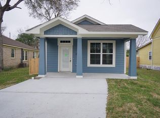 1305 4th St, Rosenberg, TX 77471