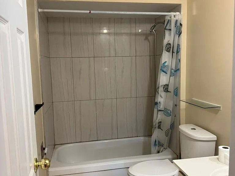 2 Maitland Dr — Photo 10