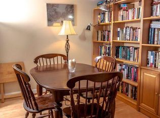 424 8th St NE #B, Washington, DC 20002