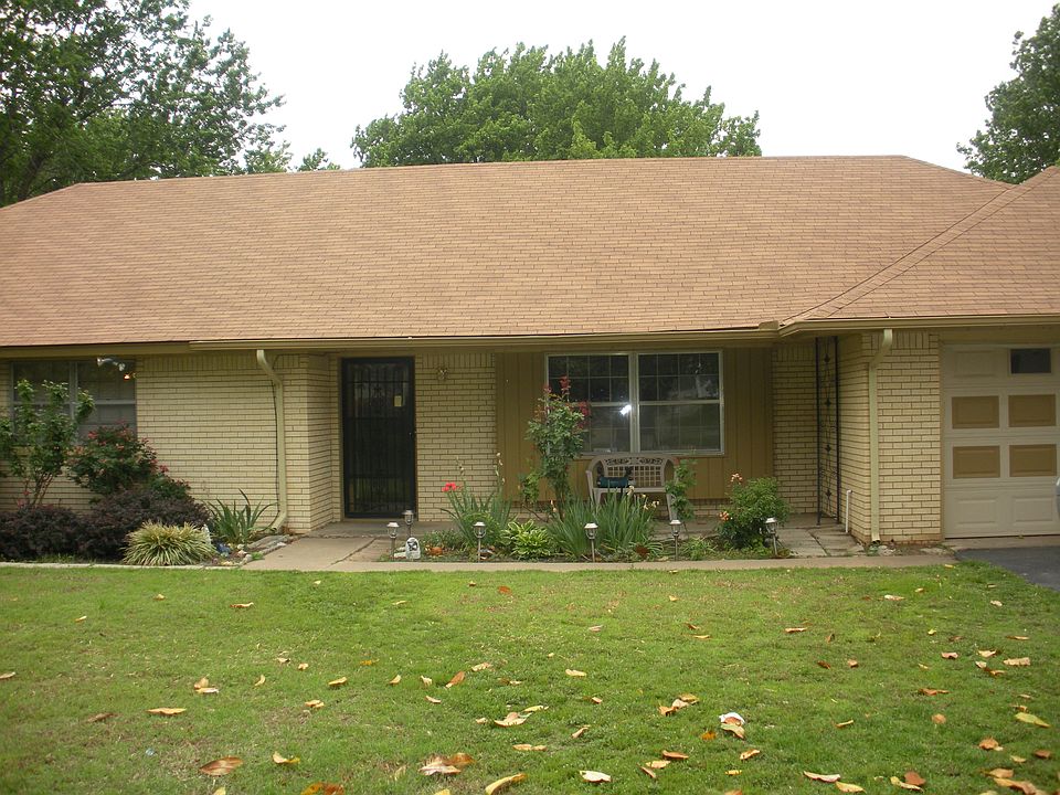 1st image of 2639 N Eagle Ln