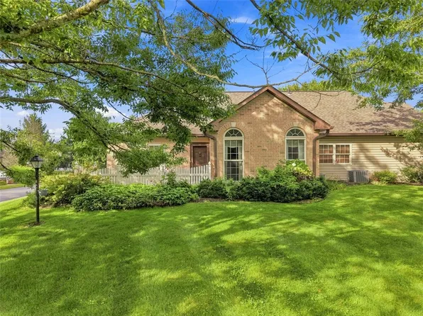 136 Cambridge Dr, Harwick, PA 15049