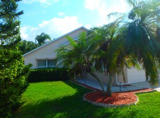 2446 Hidden Pine Ln NE, Palm Bay, FL 32905