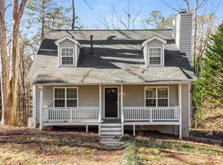 565 Bells Ferry Pl, Acworth, GA 30102