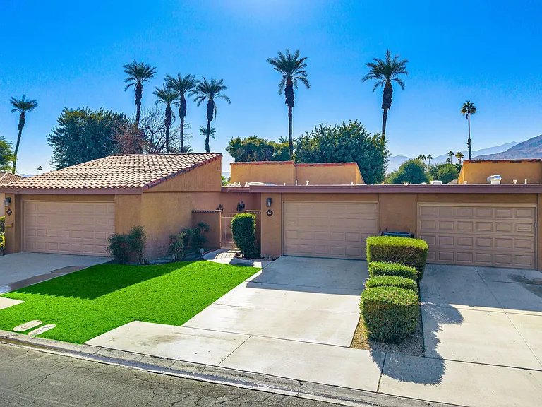 56 La Ronda Dr — Photo 35