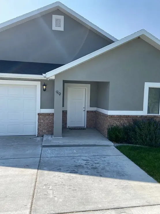 3 bed, 1850 sqft, $2,000 — Photo 2