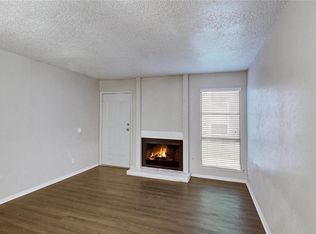 5510 Boca Raton Blvd APT 330, Fort Worth, TX 76112