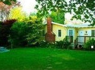 1495 Woodland Ave, Menlo Park, CA 94025