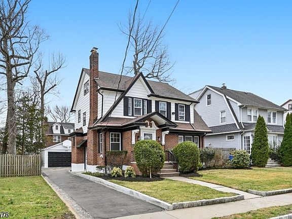 2nd image of 308 Windsor Rd