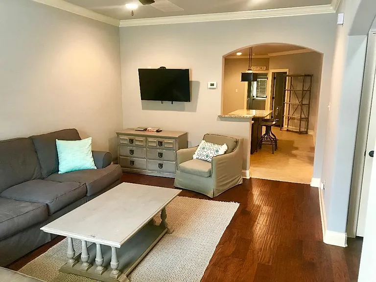 3001 Old Taylor Rd #405 — Photo 2