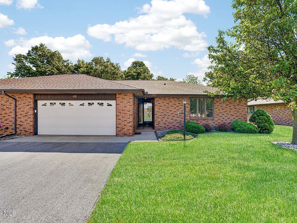 1st image of 43 La Plas Dr #43