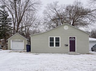 1816 S Grant Ave, Janesville, WI