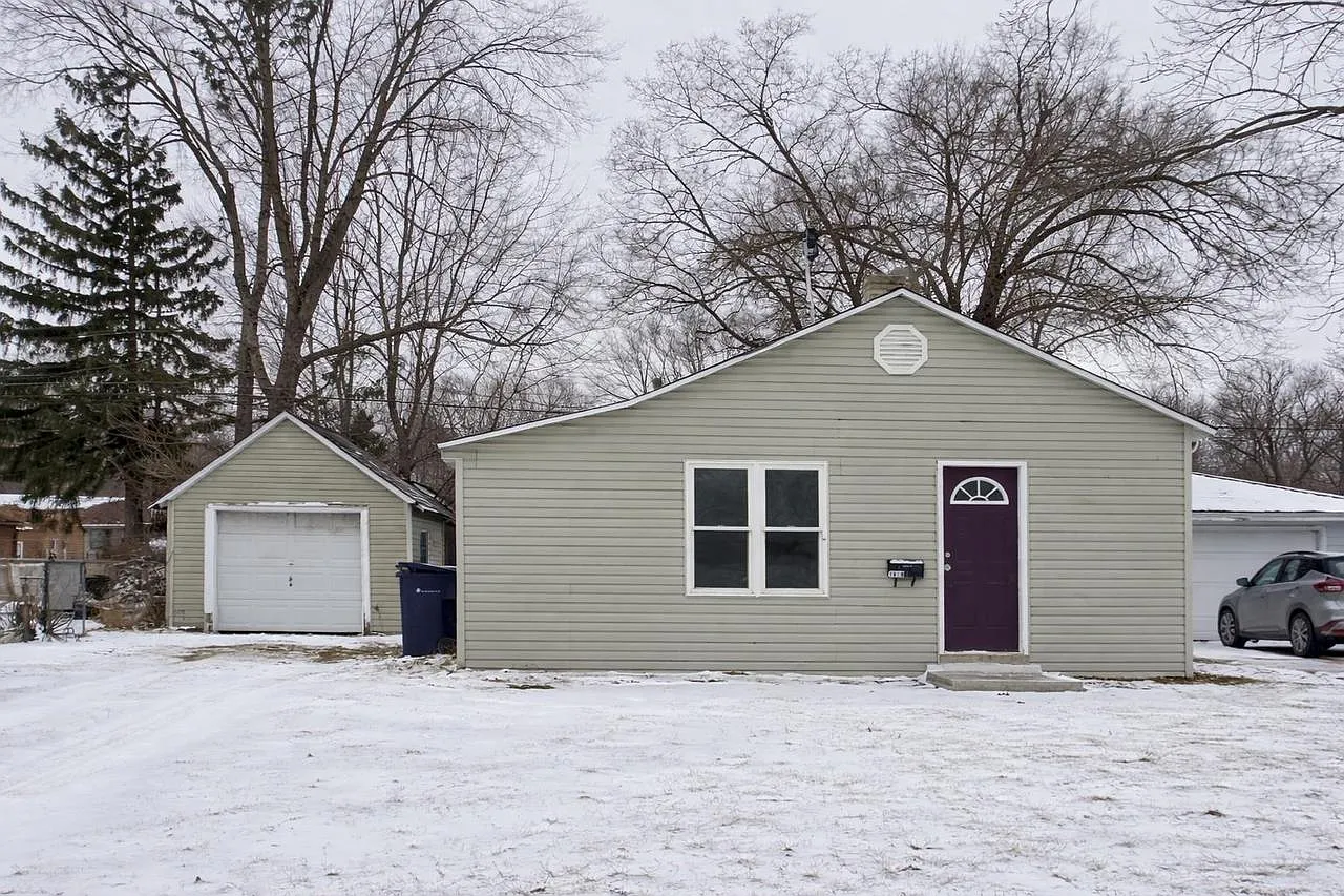 1816 South Grant Avenue photo 1