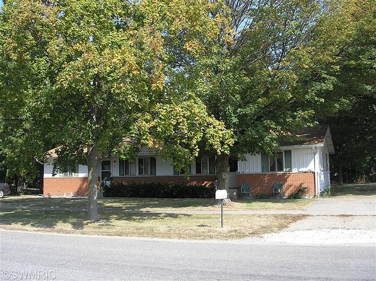 1st image of 113 Prairie Ave