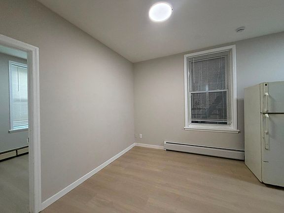 5th image of 176 Ocean Ave #6E