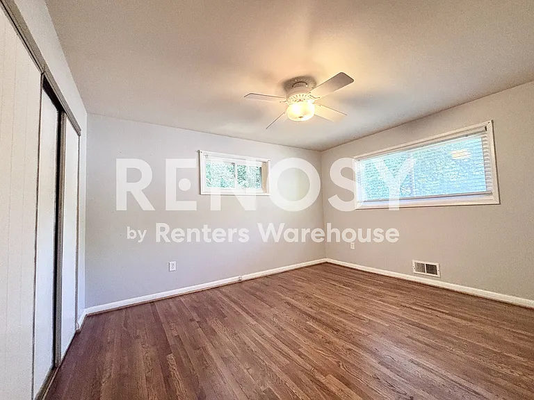 10812 Lombardy Rd — Photo 20