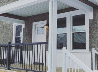 715 12th St, Peru, IL 61354