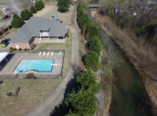 202 N Clydeton Rd, Waverly, TN 37185