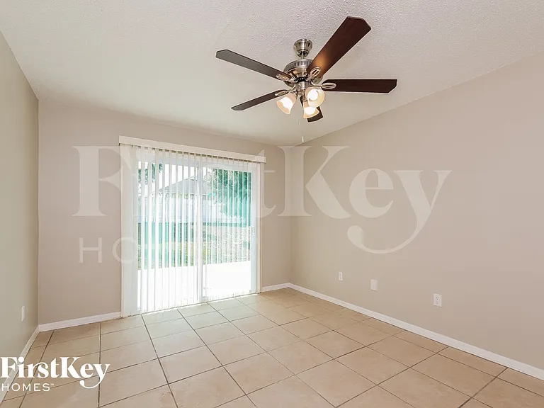 3789 Huntwicke Blvd — Photo 7