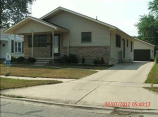 928 Waterloo Ave, Monroe, MI 48161