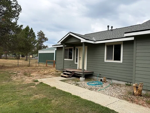 2 bed, 800 sqft, $1,800 — Photo 2