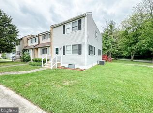 813 Hasting Ct, Newark, DE 19702