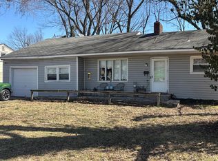1060 S Florence Ave, Springfield, MO 65807