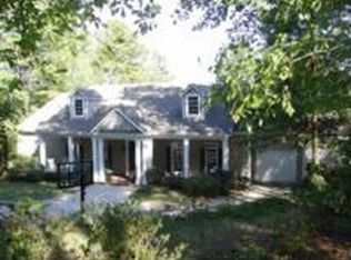 9810 Coleman Rd, Roswell, GA 30075