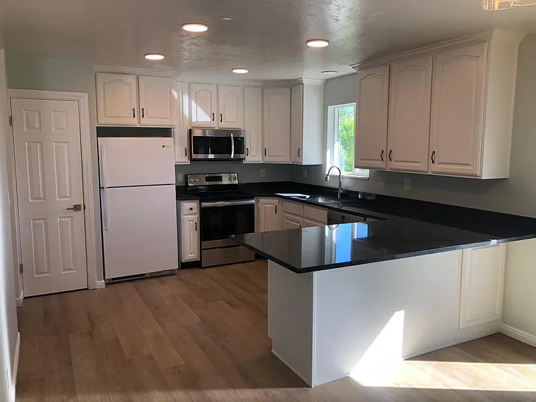 1865 Ribbonwood Dr — Photo 2