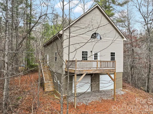 109 Tumblebug Trail Rd, Flat Rock, NC 28731