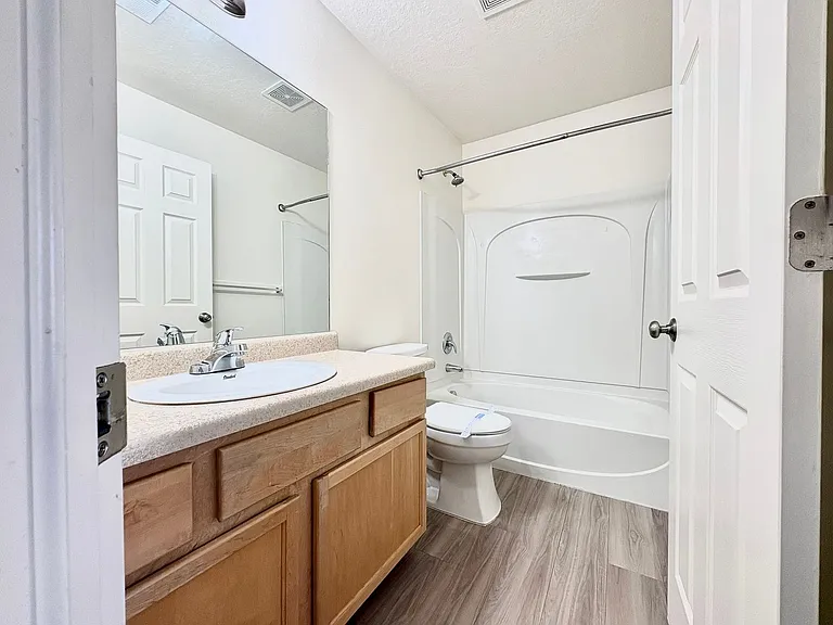 1553 W Vivante Way — Photo 18